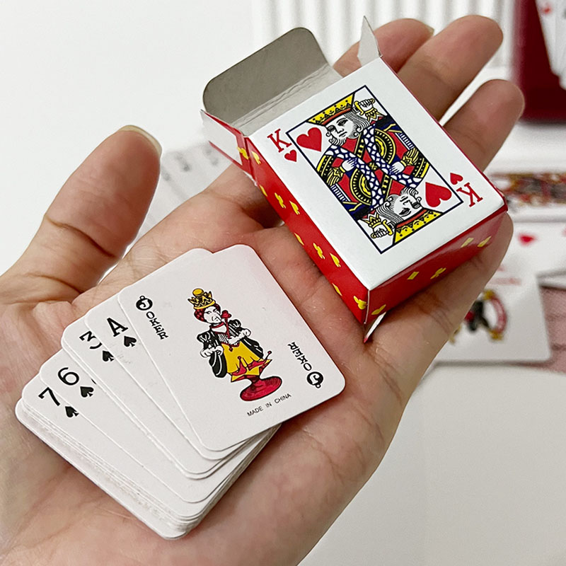 5PCS Mini Poker Playing Cards  - Party Games Juegos De Mesa のレビューと価格