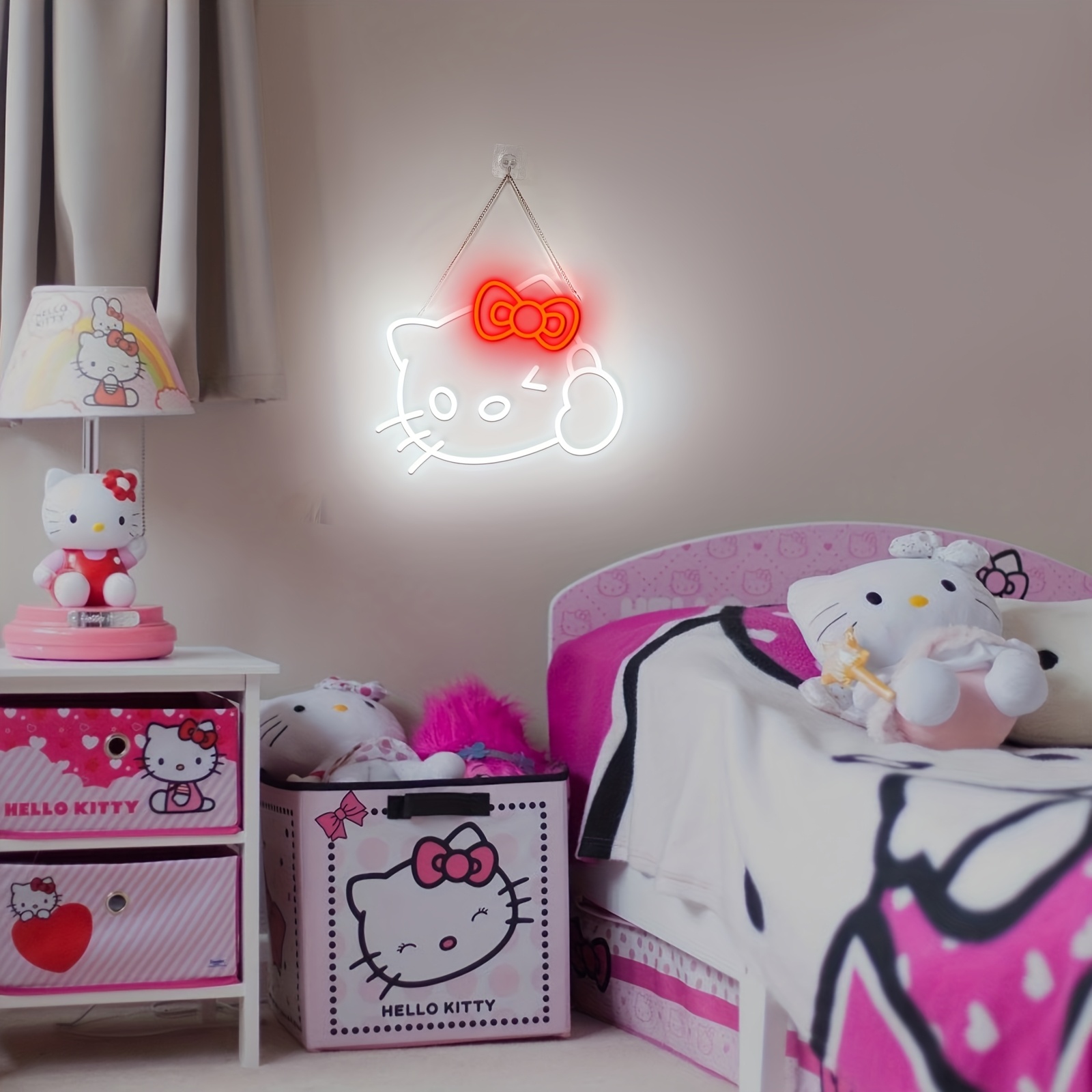 Hello Kitty LED Neon Sign Wall - Play Friends Party Games のレビューと価格