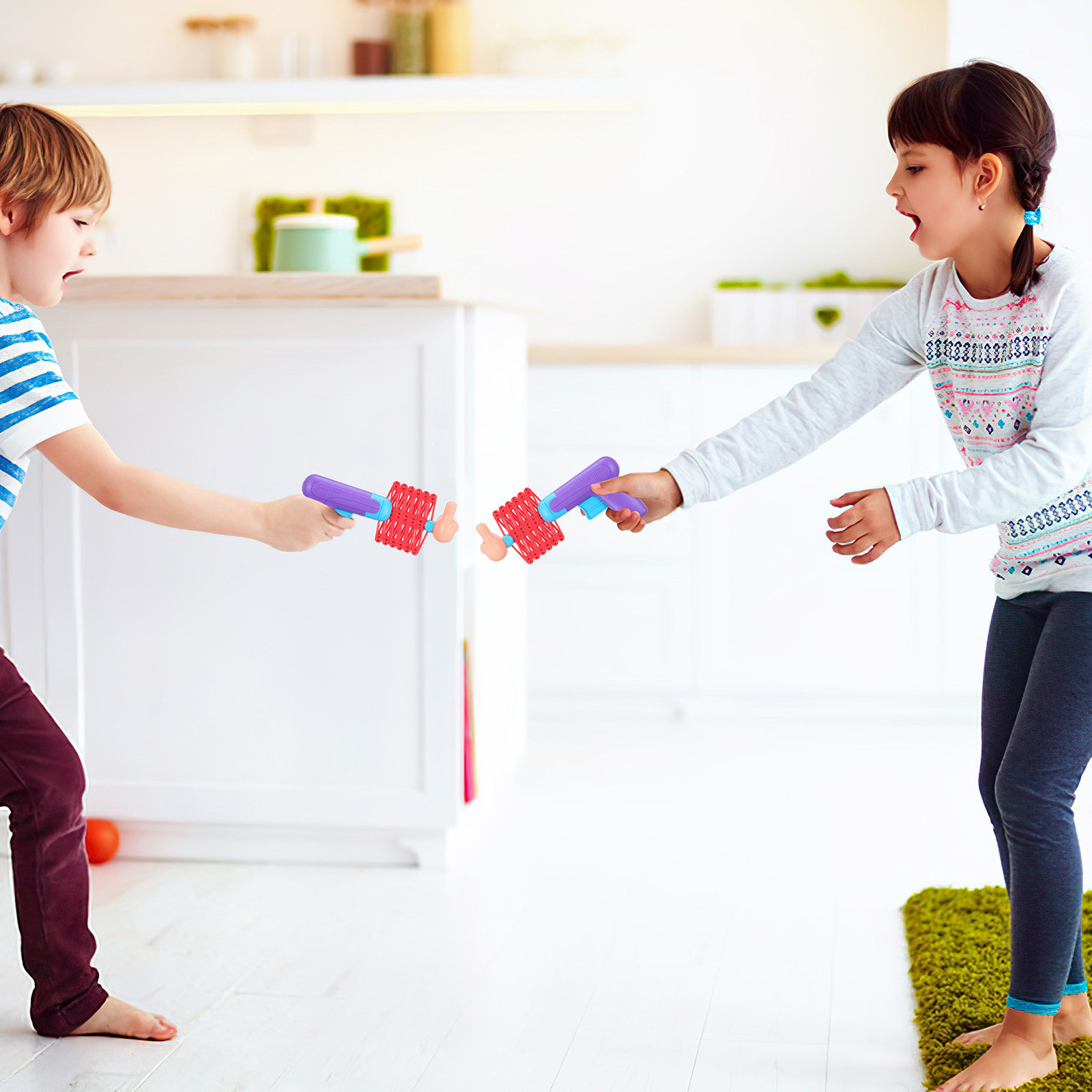 2Pcs Telescopic Spring Fists P - Party Games Indoor のレビューと価格